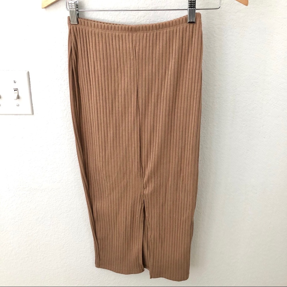 NWOT Stretchy Ribbed Knit Split Midi Skirt